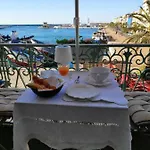 O 3 Parasols Vendégház 3*