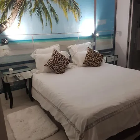 O 3 Parasols Affittacamere Sète